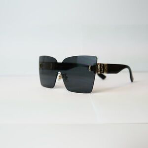 Bold Black Oversized Sunglasses with Gold Detailing